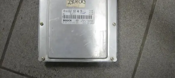Mercedes-Benz E W210 Engine control unit/module A6121534079