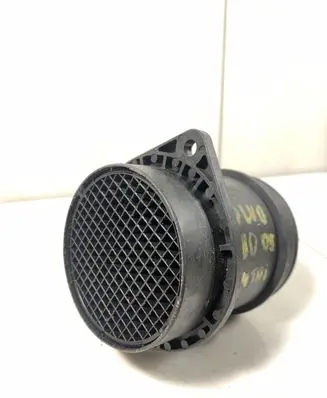 Volvo S80 Mass air flow meter 8670115