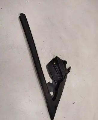 Tesla Model 3 Rubber seal front coupe door 