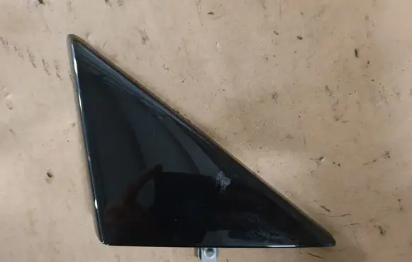 Audi A3 S3 8V Front door glass trim molding 8V7837638 8V7837736