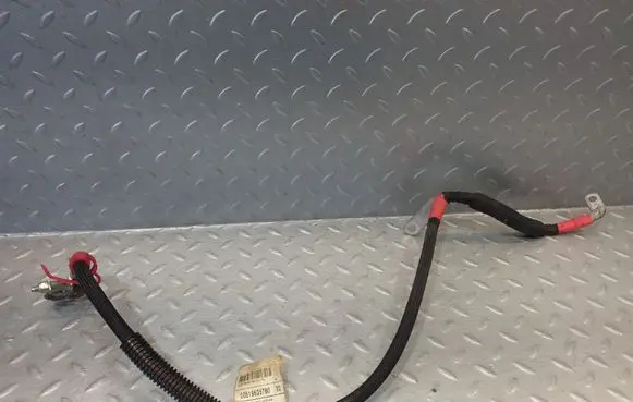 Positive cable (battery)