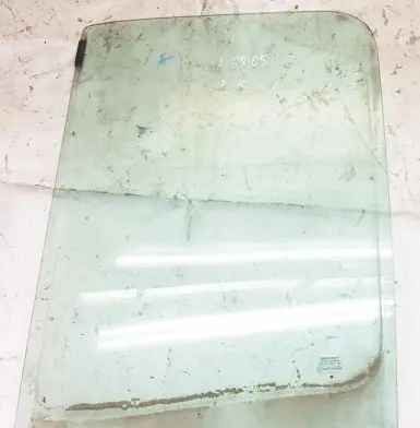 Peugeot Boxer Front door window glass four-door