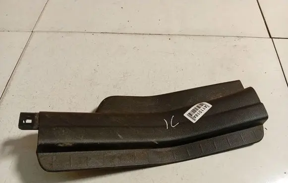Fiat Sedici Rear sill trim cover 7618179J0