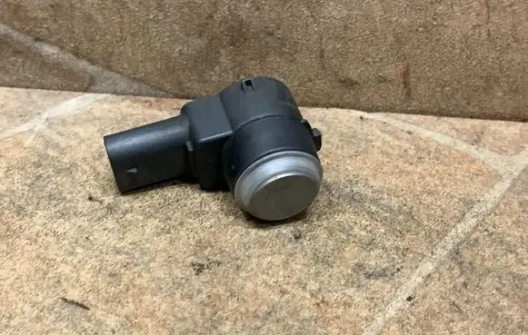 Mercedes-Benz E W212 Parking PDC sensor A2125420018