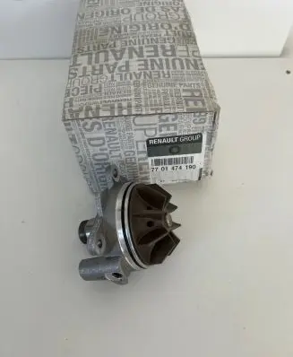 Renault Espace III Water pump 7701474190