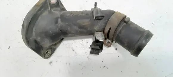 Volkswagen Golf IV Thermostat housing 