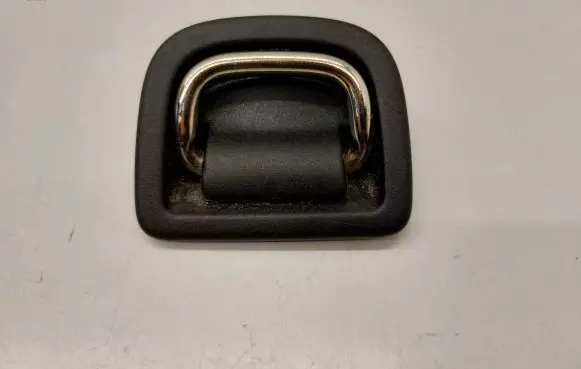 Volkswagen Golf VII Tie down hook / loop B825112 220513025