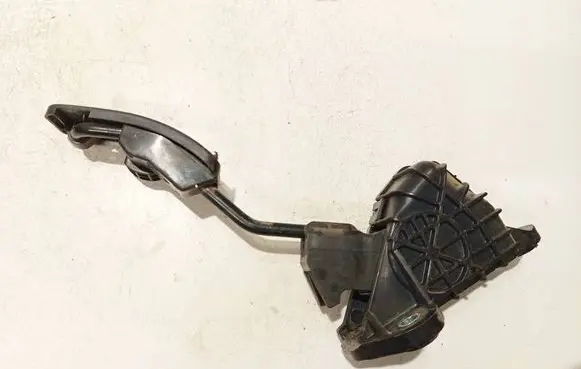 Subaru B9 Tribeca Accelerator throttle pedal 36010xa000 198800-3240