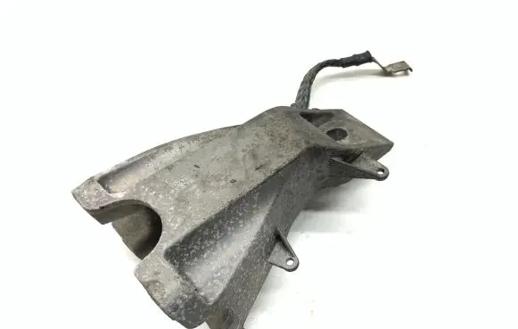 BMW X5 E70 Engine mounting bracket 6780143 678014302
