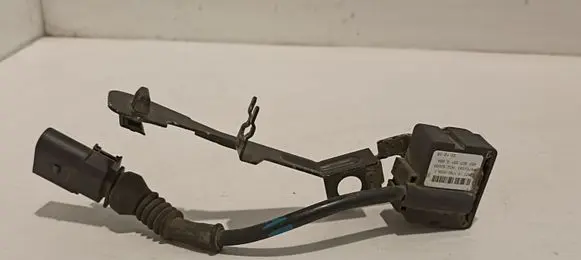 Audi A8 S8 D3 4E Acceleration sensor 4E0616575J