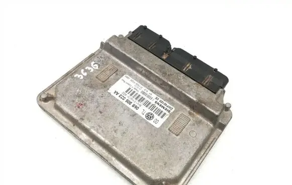 Volkswagen PASSAT B5.5 Engine control unit/module 06B906033AA 5WP40109