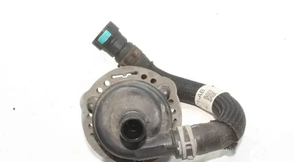 Land Rover Range Rover Evoque L551 Electric auxiliary coolant/water pump J9D38501AA