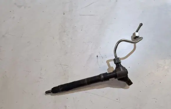 Mazda 6 Fuel injector