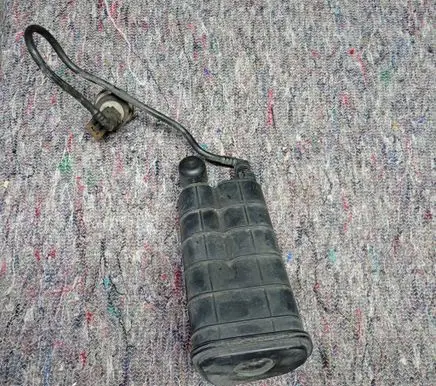 Renault Clio IV Active carbon filter fuel vapour canister 8201588838 149507892R