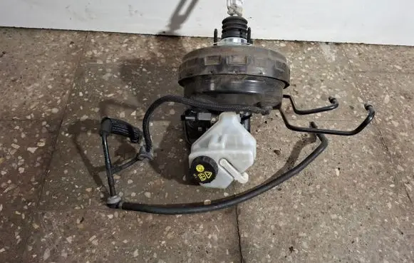 Volvo V60 Brake booster 31400466