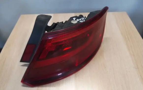 Audi A3 S3 8V Rear/tail lights 8V4945096D