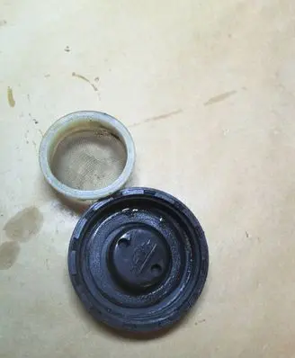 Opel Rekord C Brake fluid reservoir filler cap with level sensor 