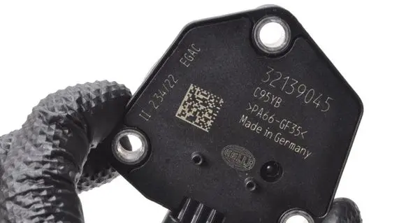 Volvo XC90 Oil level sensor 32139045