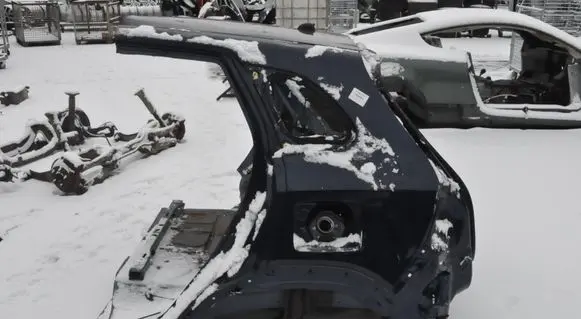 Suzuki SX4 S-Cross Rear quarter panel 