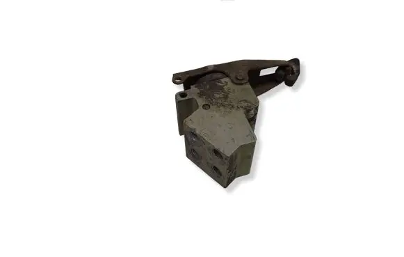 Volkswagen PASSAT B4 Brake power pressure regulator 357612151 612151