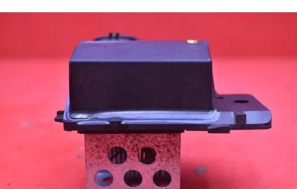 Dacia Sandero Heater blower motor/fan resistor 255503792R