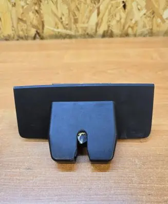 Volvo XC60 Tailgate/trunk/boot lock/catch/latch 30784557