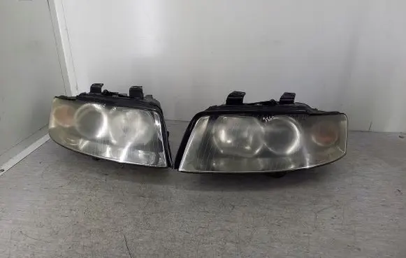 Audi A4 S4 B6 8E 8H Headlights/headlamps set 