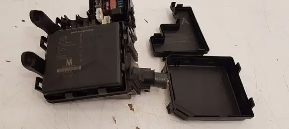 Nissan X-Trail T32 Fuse box set 284B74CE07