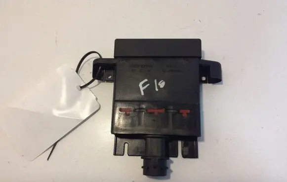 BMW 5 F10 F11 Current control relay 9153418