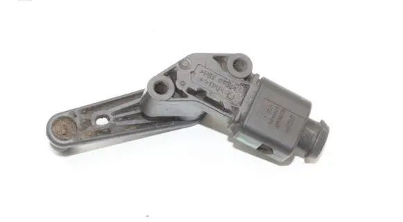 Tesla Model 3 Rear air suspension level height sensor 104497100C