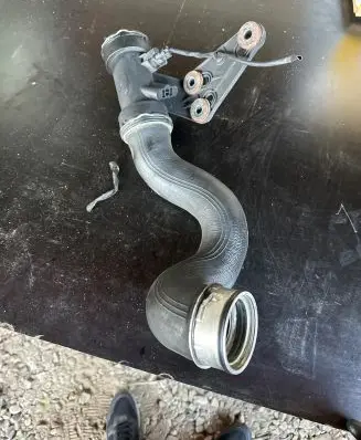 Mercedes-Benz CLC CL203 Intercooler hose/pipe A2035283382