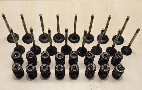 BMW 3 E46 Valve 1440304 1707519 7508371