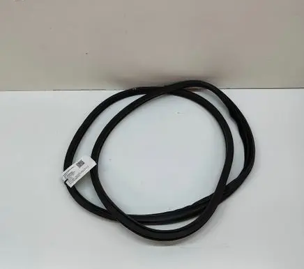 Mitsubishi Lancer Rubber seal rear door 5755A035