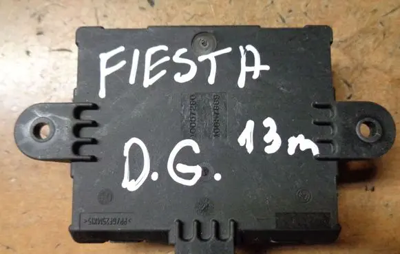 Ford Fiesta Door control unit/module 1002722906