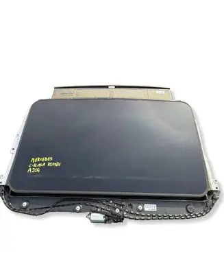 Mercedes-Benz C W204 Sunroof set A2047801529 1731869A 120514203944