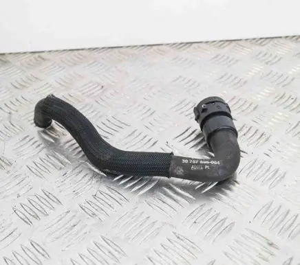 Volvo XC60 Engine coolant pipe/hose 30757896