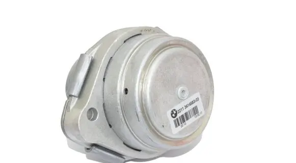 Engine mount bracket