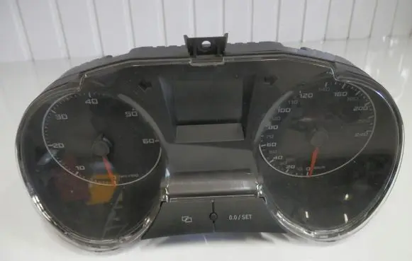 Seat Ibiza IV (6J,6P) Speedometer (instrument cluster) 6J0920804H