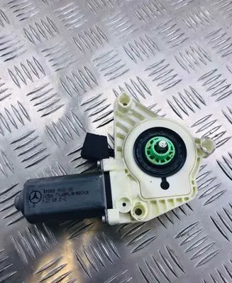 Mercedes-Benz S W221 Front door window regulator motor A2218202842