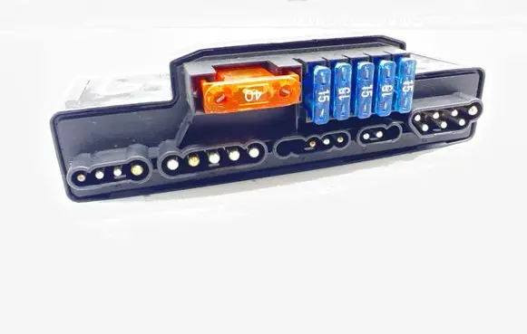 Mercedes-Benz SLK R170 Fuse module A2105400072