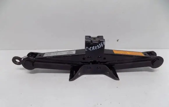 Citroen C-Crosser Spare wheel mounting bracket 