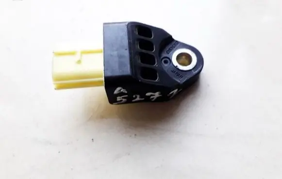 Subaru Legacy Airbag deployment crash/impact sensor 98235AG070
