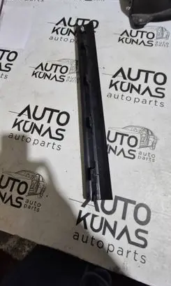 Mercedes-Benz E W212 Other trunk/boot trim element 9810989