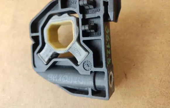 BMW 2 F22 F23 Radiator support slam panel bracket 8620732 17118620732 17118585626