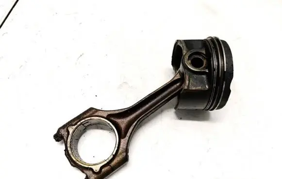 BMW 5 E39 Piston with connecting rod 1432091