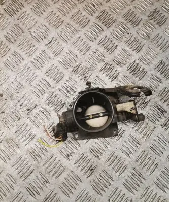 Ford Focus Throttle valve xs4u9e927a