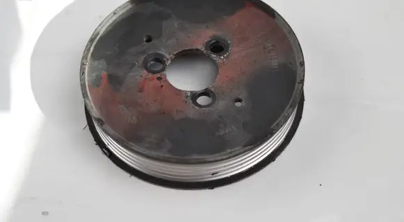 Audi A6 S6 C6 4F Water pump pulley 059121031L