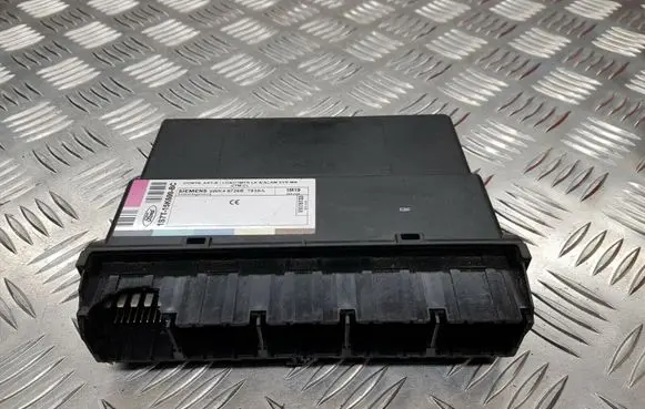 Ford Mondeo Mk III Comfort/convenience module 1S7T15K600BC