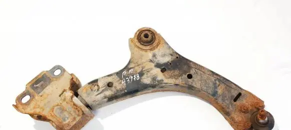 Volvo V70 Front lower control arm/wishbone