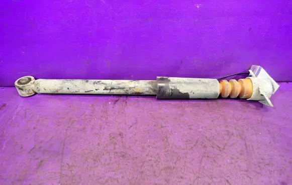 Rear shock absorber/damper